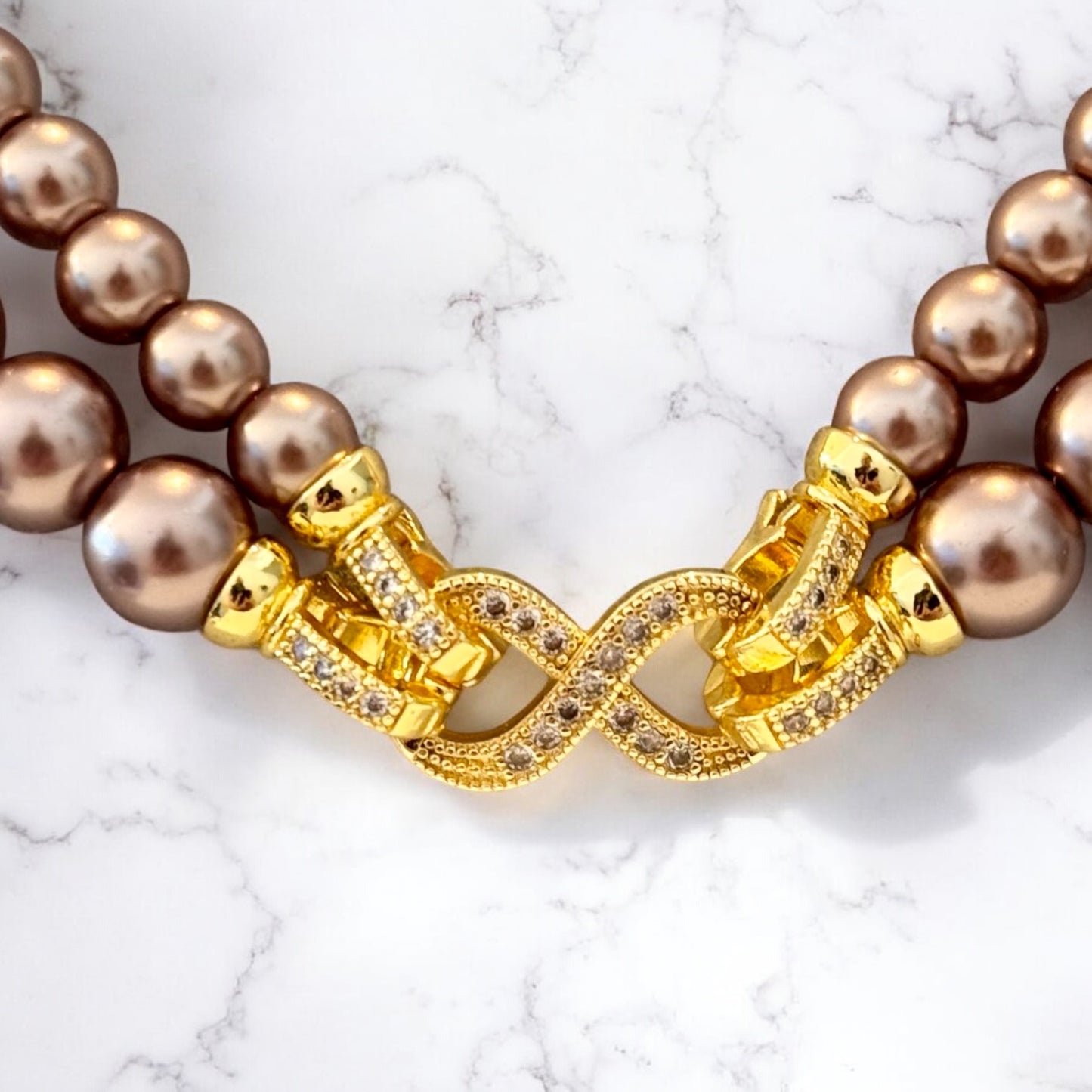 Halskette aus Muschelkernperlen Bronze doppellagig