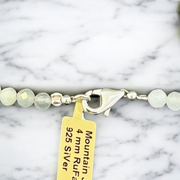 Halsketten aus Mountain Jade