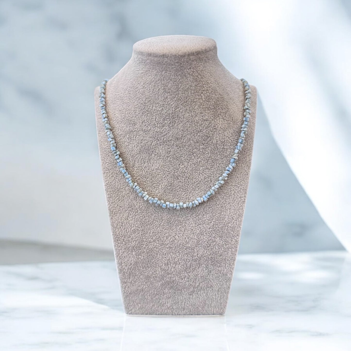 Halsketten aus Larimar