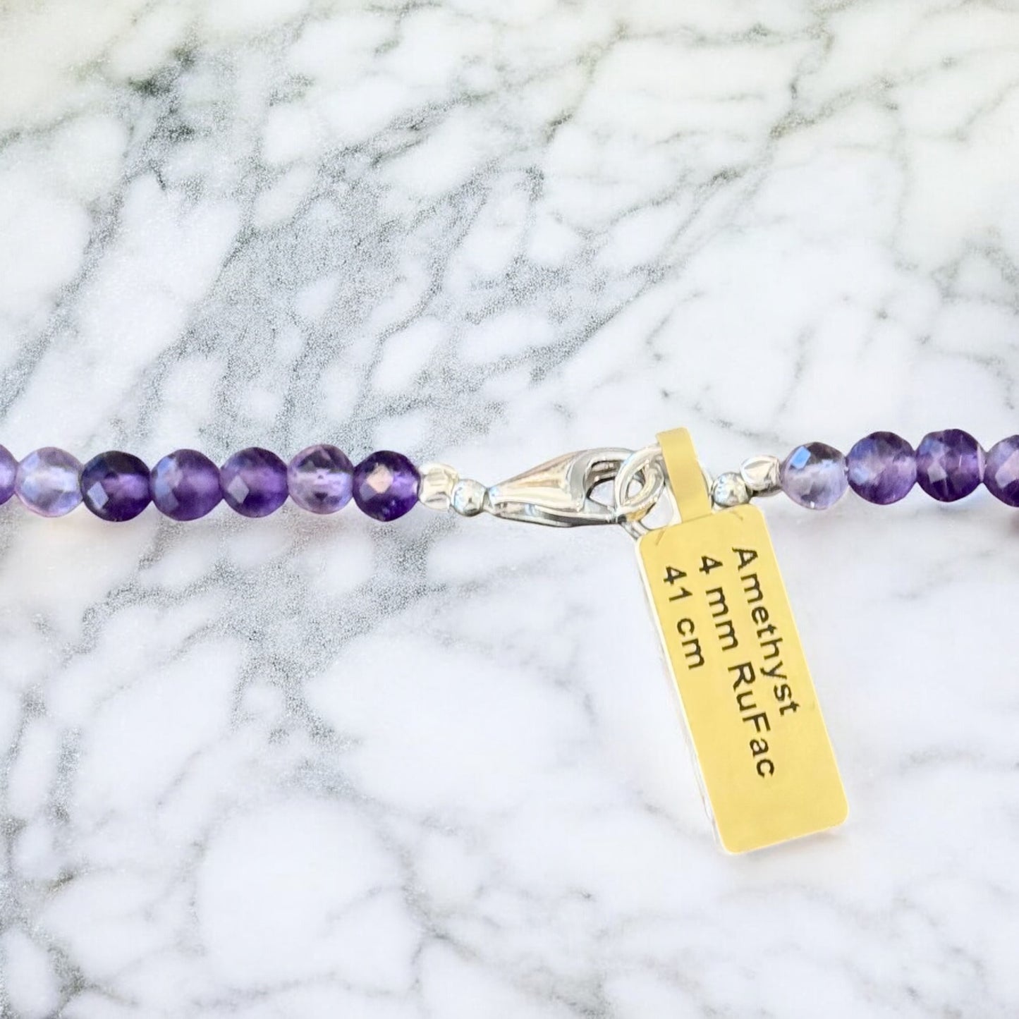 Halsketten aus Amethyst